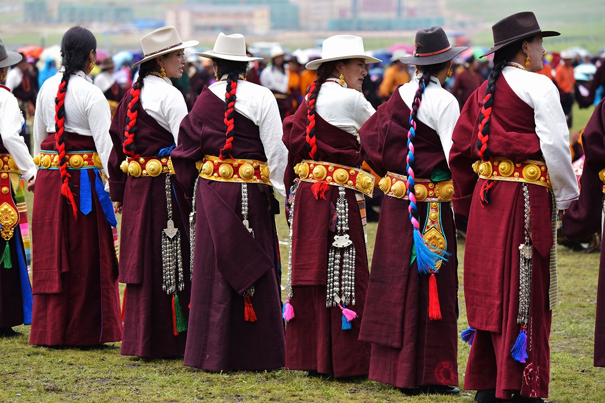 Pferderennenfest (Nomadenfest, Reiterfest) in Litang