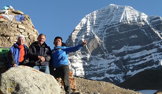 Überlandreise von Lhasa nach Kathmandu mit Everest und Kailash Trekking