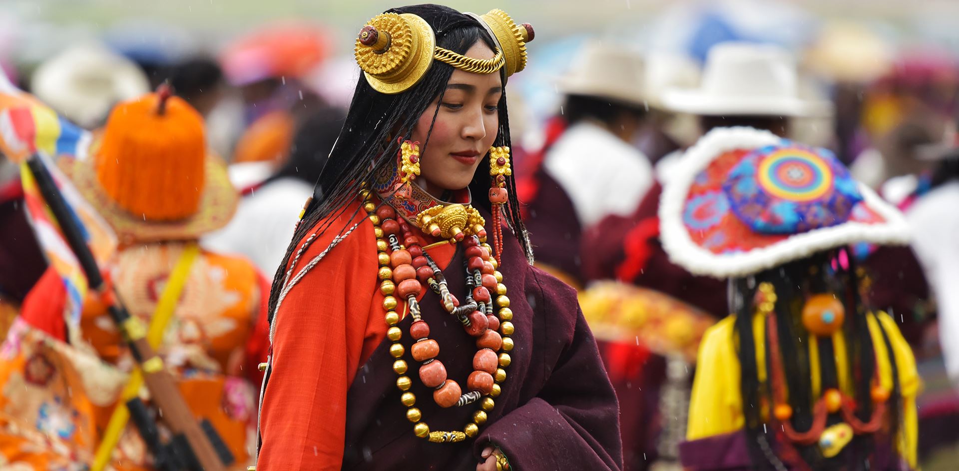 Entdeckungsreise während des Maskentanzfests des Tagong Klosters und des Litang Pferderennfests 2026