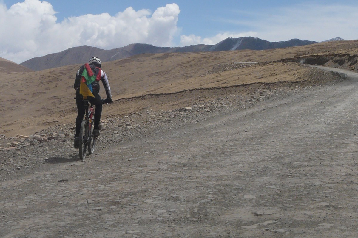 Bike Bike to Everest 